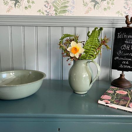 B&B Bland Ormbunkar Och Rosor ฟัลเคนเบิร์ก ภายนอก รูปภาพ