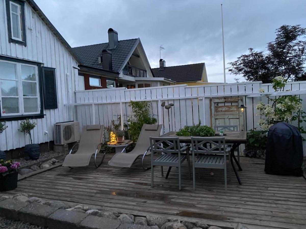 B&B Bland Ormbunkar Och Rosor ฟัลเคนเบิร์ก ภายนอก รูปภาพ